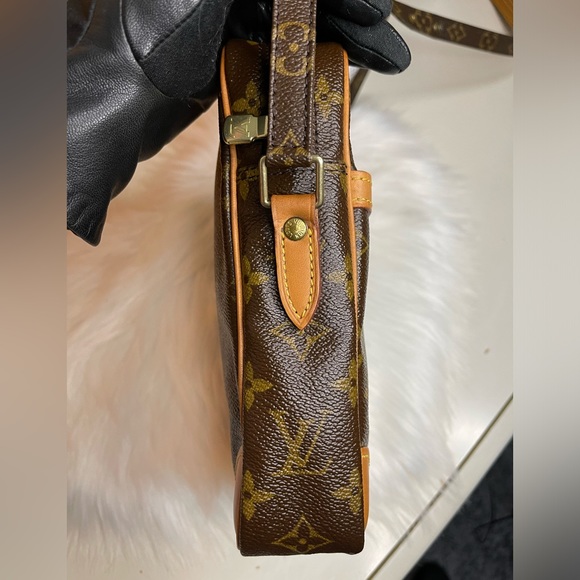 ❌SOLD❌
🌸DANUBE CROSSBODY SHOULDER BAG MONOGRAM - Picture 11 of 16